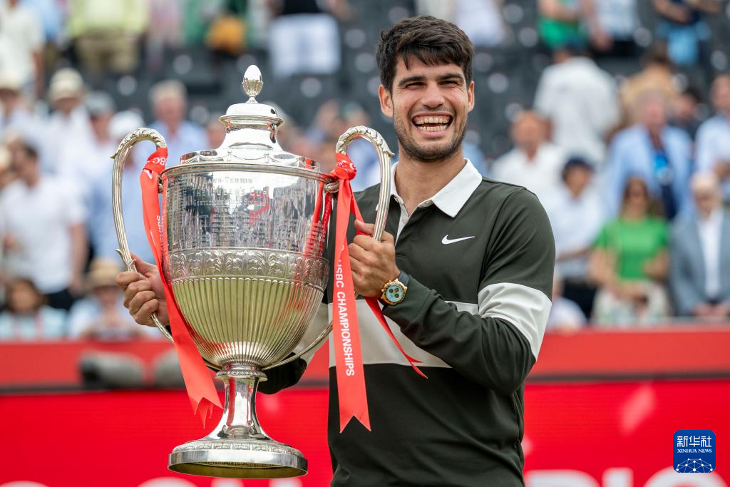 开云体育官方网站-年终总决赛完胜拉沃尔杯,阿尔卡拉斯刷新纪录 第2张 开云体育官方网站-年终总决赛完胜拉沃尔杯,阿尔卡拉斯刷新纪录 第2张