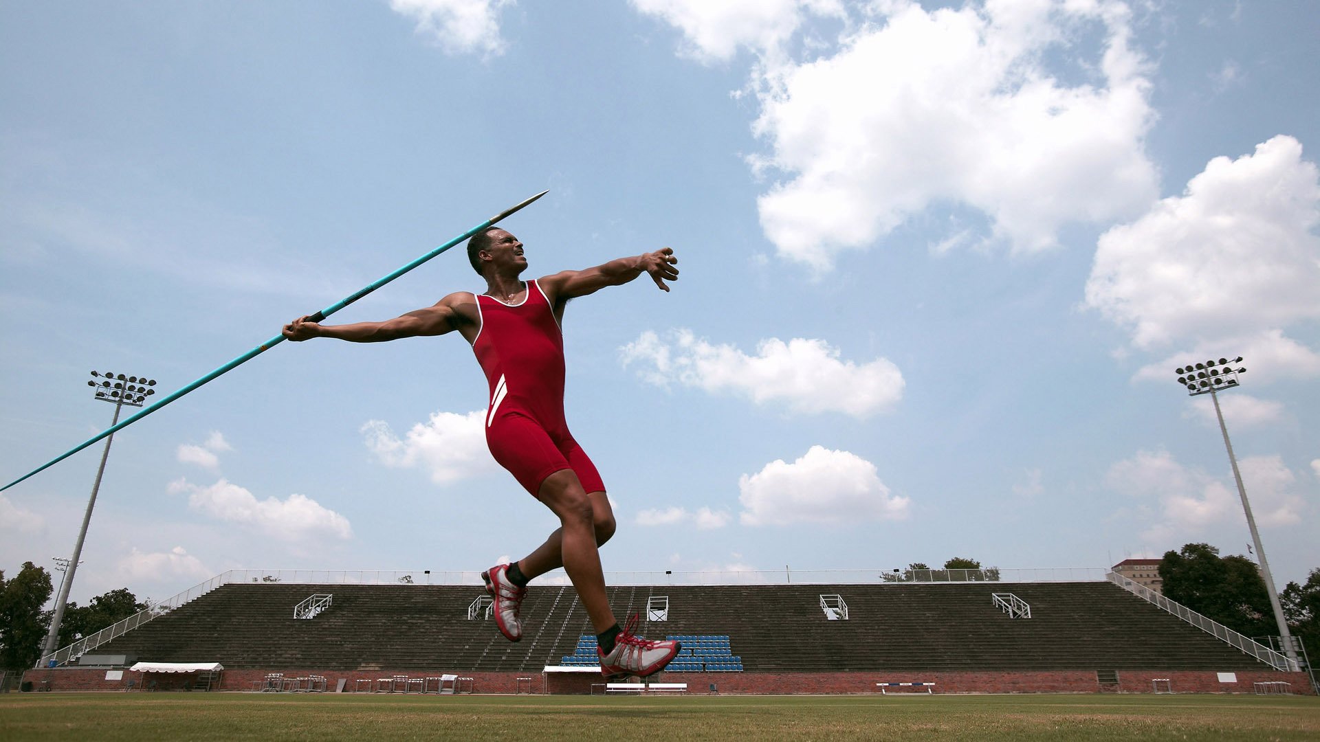开云体育入口-季后赛抢七之夜,赖斯彻底打爆防线 第2张 开云体育入口-季后赛抢七之夜,赖斯彻底打爆防线 第2张